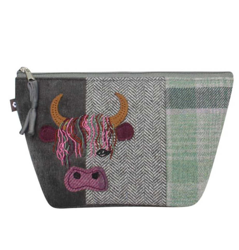 Applique Juliet Make Up Highland Cow