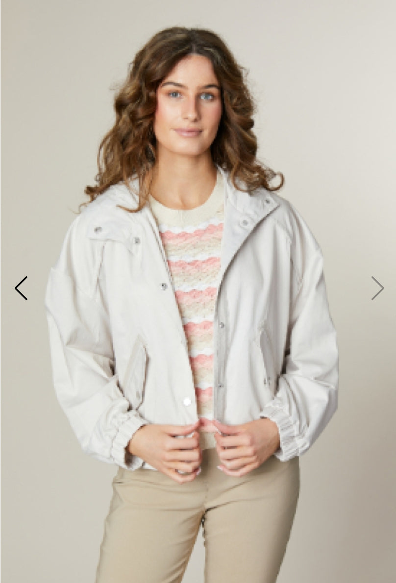 Jessica Graaf 29063-054 Lightweight Mac