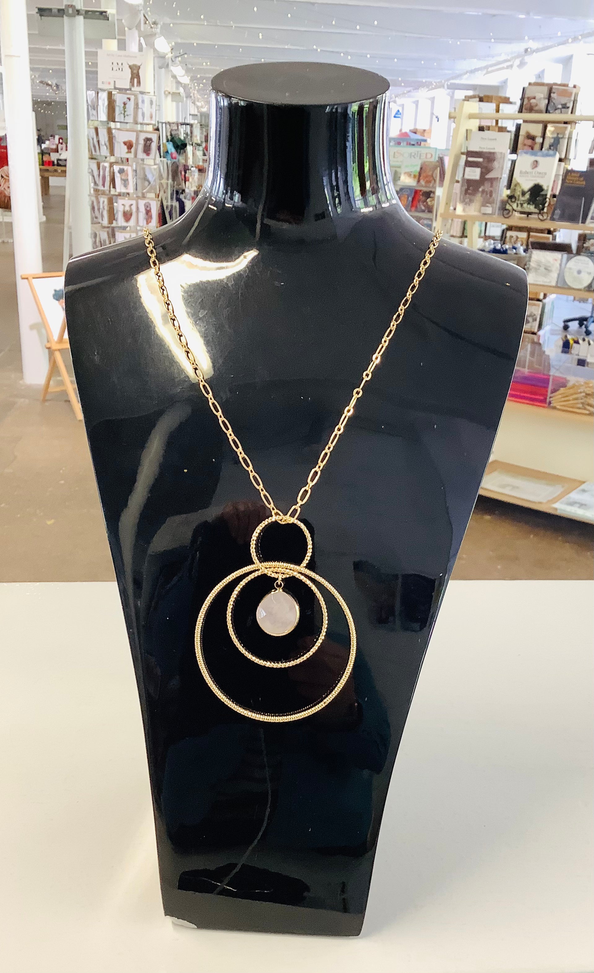 Circular Gemstone Pendant