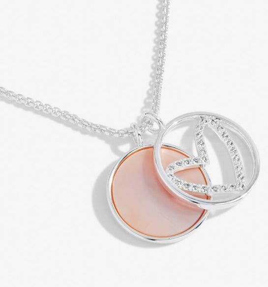 Joma Perla Pink Mother of Pearl Heart Necklace