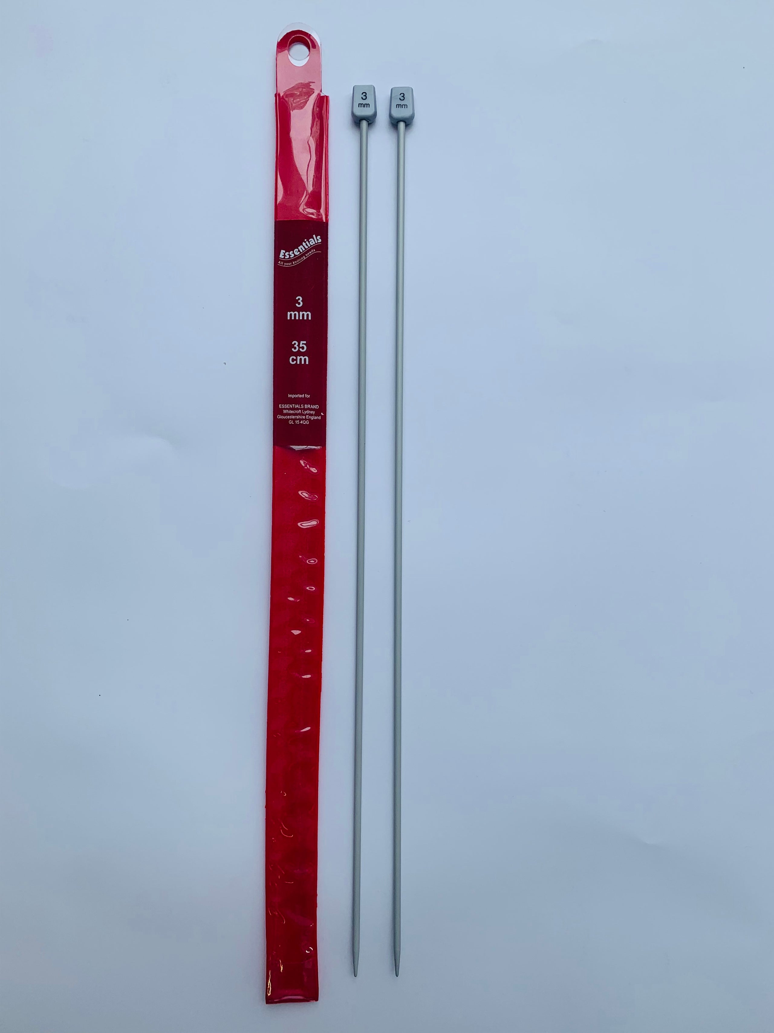 Knitting Needles: 3.00mm