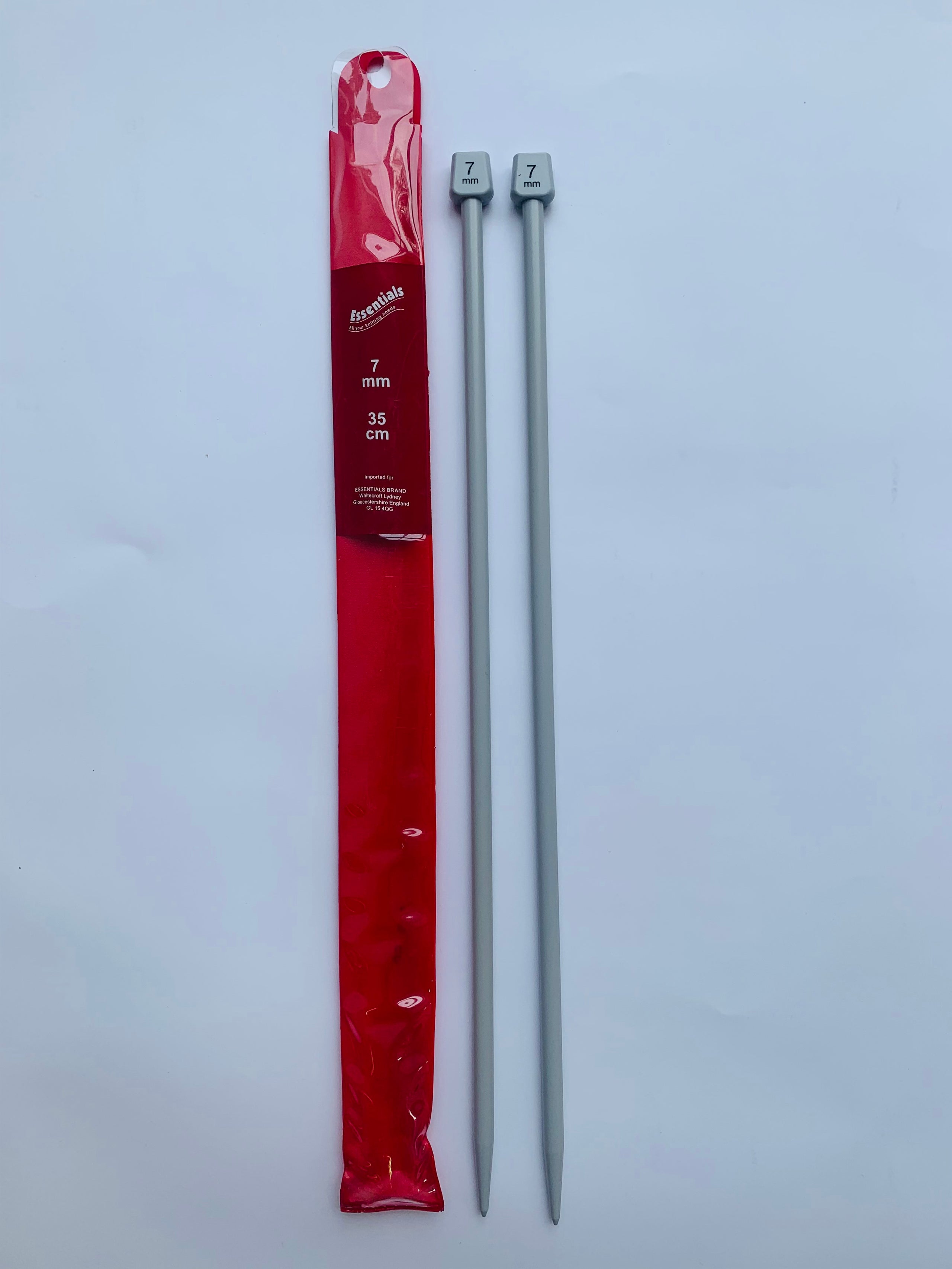 Knitting Needles: 7mm