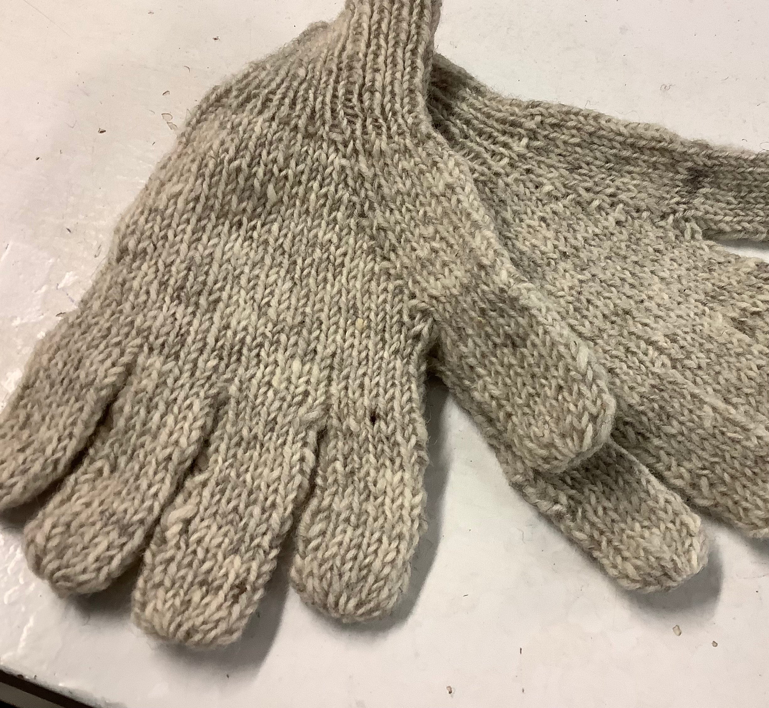 Plain Knitted Woollen Gloves
