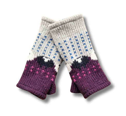 From The Source Sheep Wrist Warmers/Gloves Various Colours - New Lanark Mill Shop
