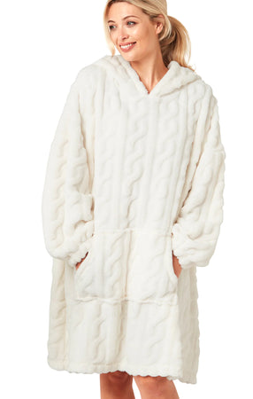Fleece Cable Knit Odie