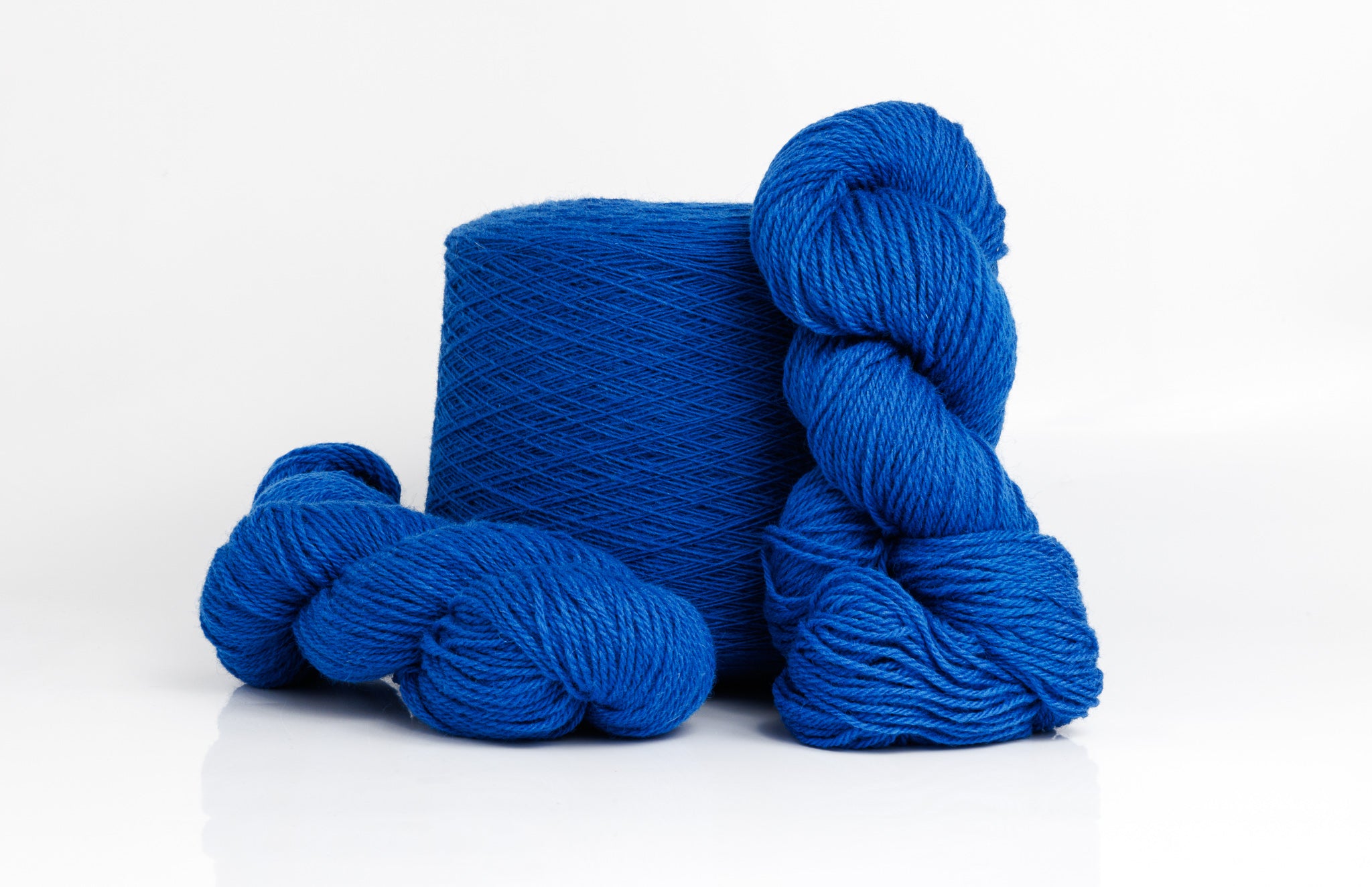 Azurite DK yarn (100g)